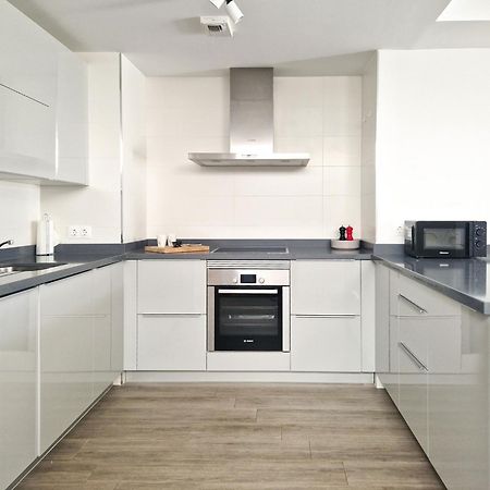 Luxury Ground Floor Apt - 300 M To Cabopino Golf Marbella Eksteriør billede