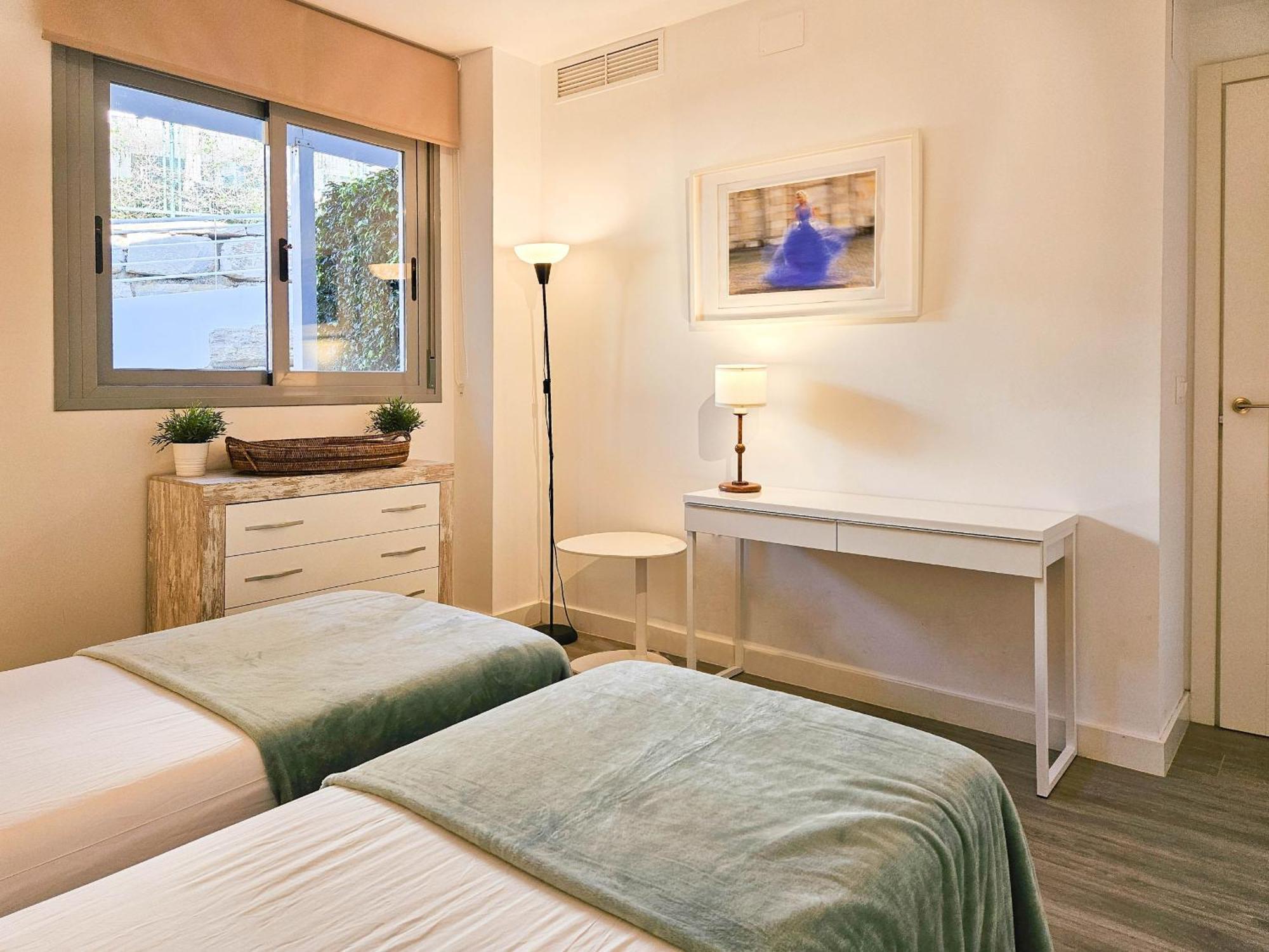 Luxury Ground Floor Apt - 300 M To Cabopino Golf Marbella Eksteriør billede