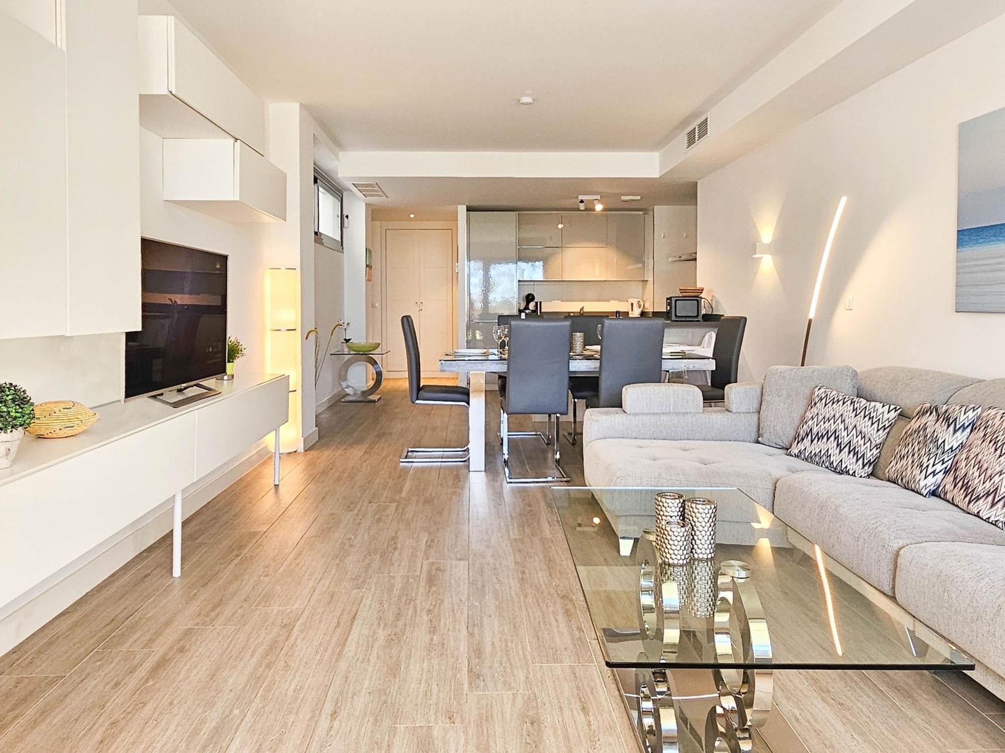 Luxury Ground Floor Apt - 300 M To Cabopino Golf Marbella Eksteriør billede