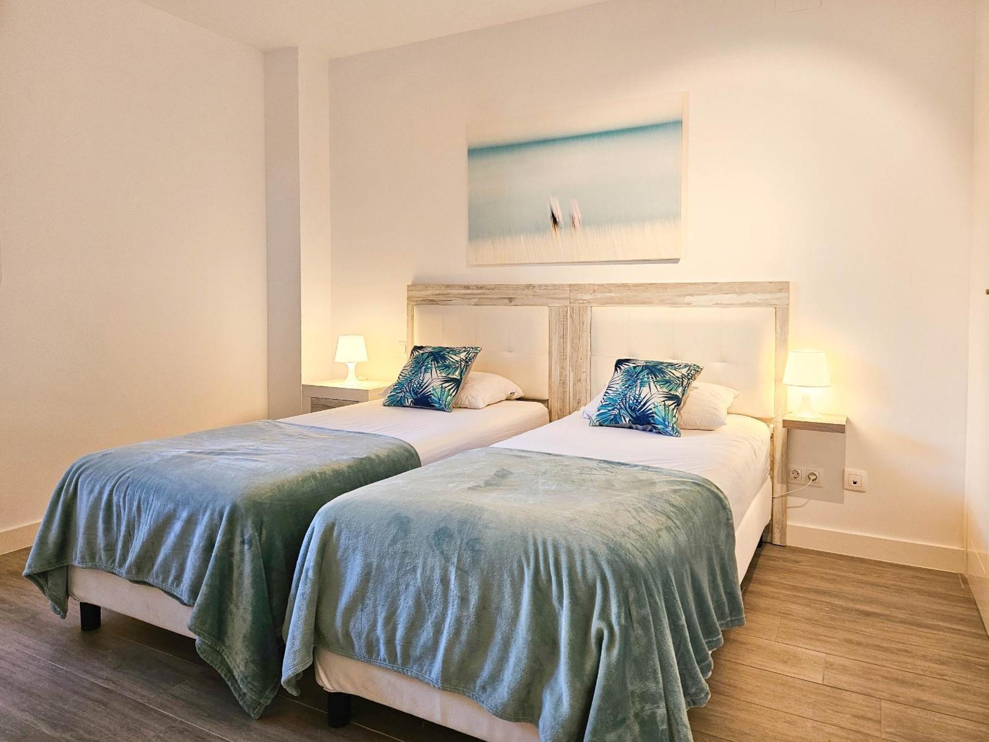 Luxury Ground Floor Apt - 300 M To Cabopino Golf Marbella Eksteriør billede
