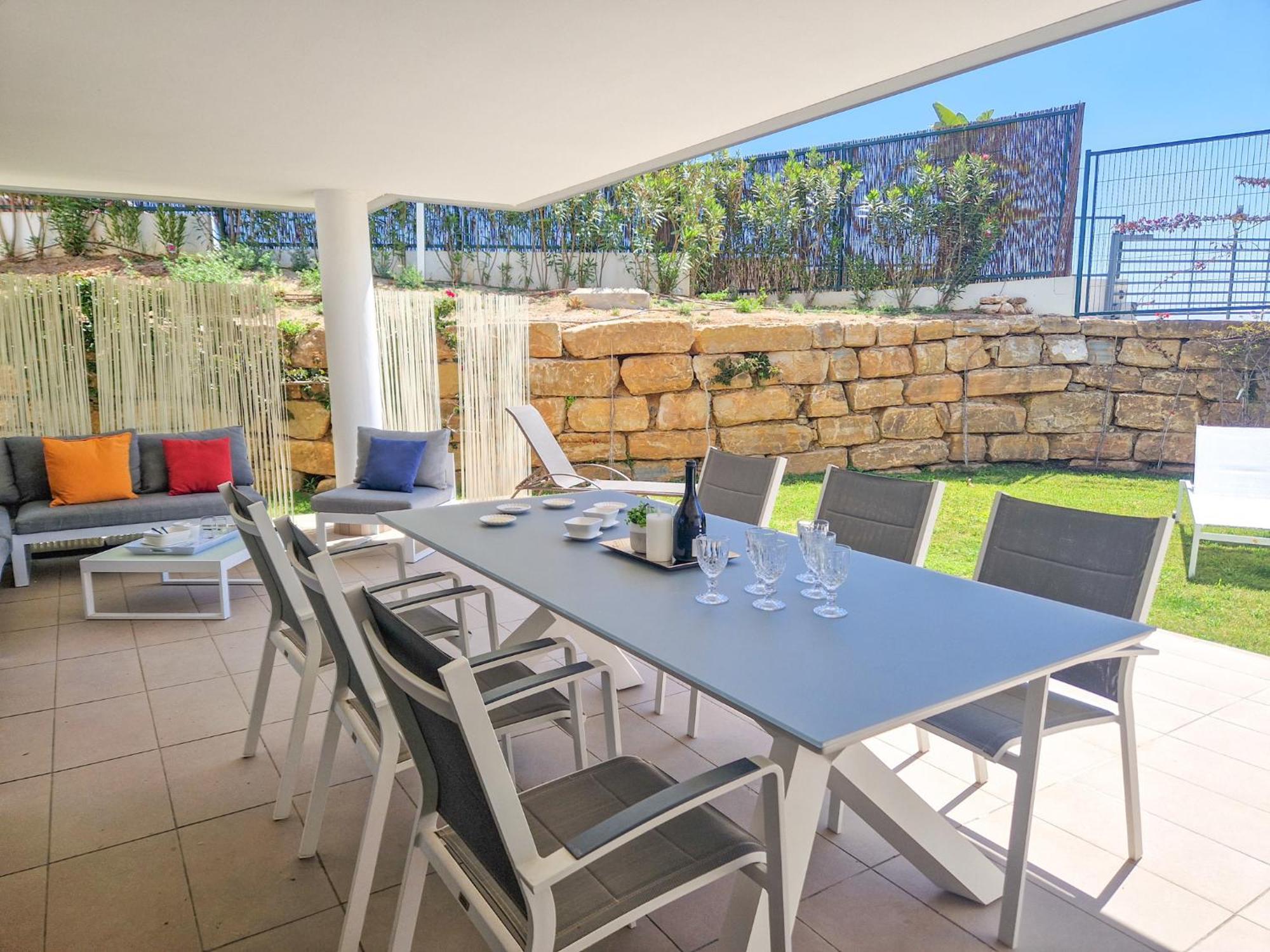 Luxury Ground Floor Apt - 300 M To Cabopino Golf Marbella Eksteriør billede