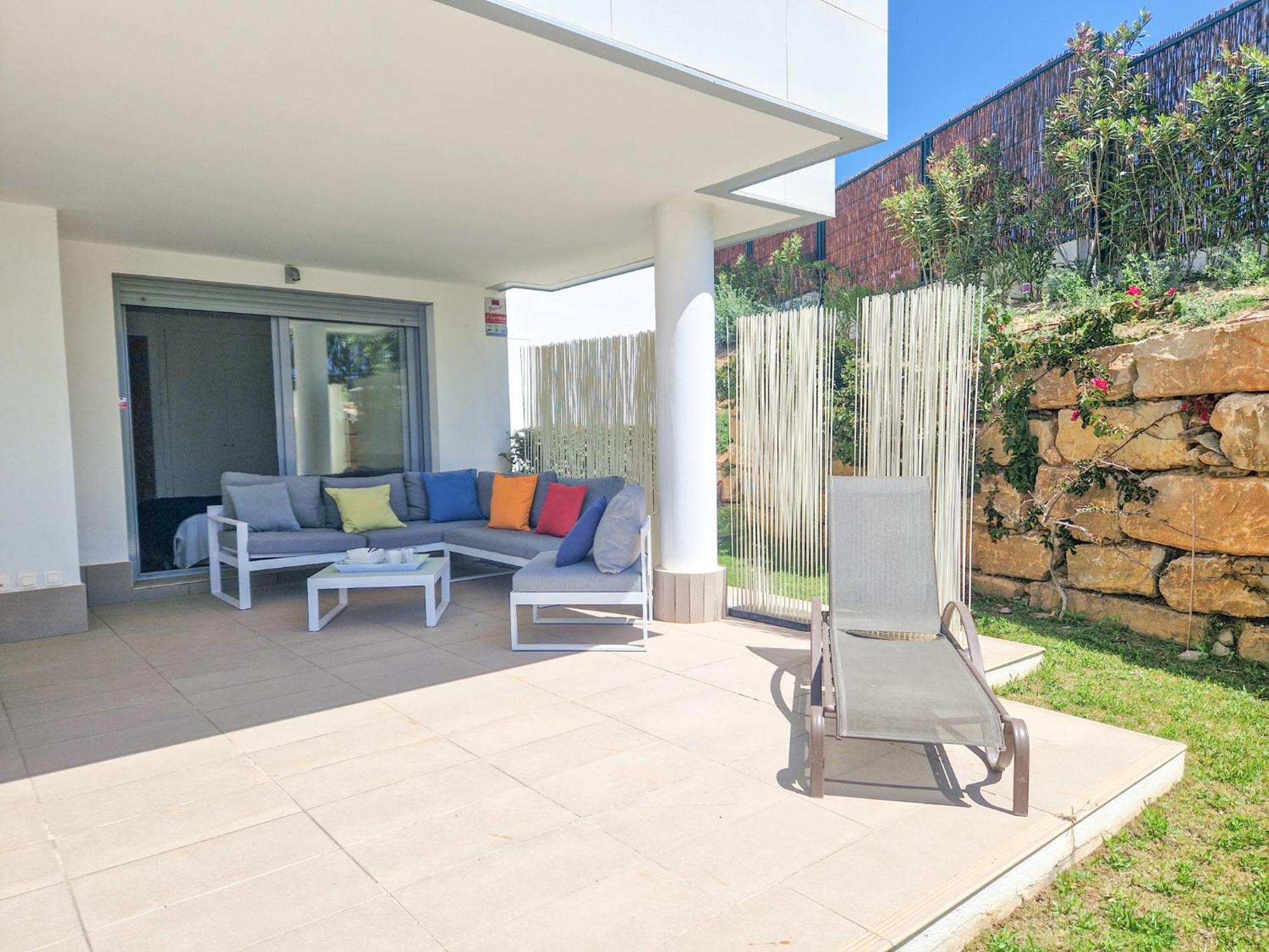 Luxury Ground Floor Apt - 300 M To Cabopino Golf Marbella Eksteriør billede