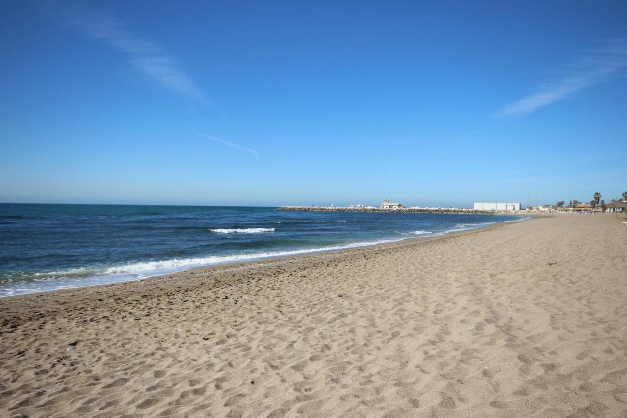 Luxury Ground Floor Apt - 300 M To Cabopino Golf Marbella Eksteriør billede