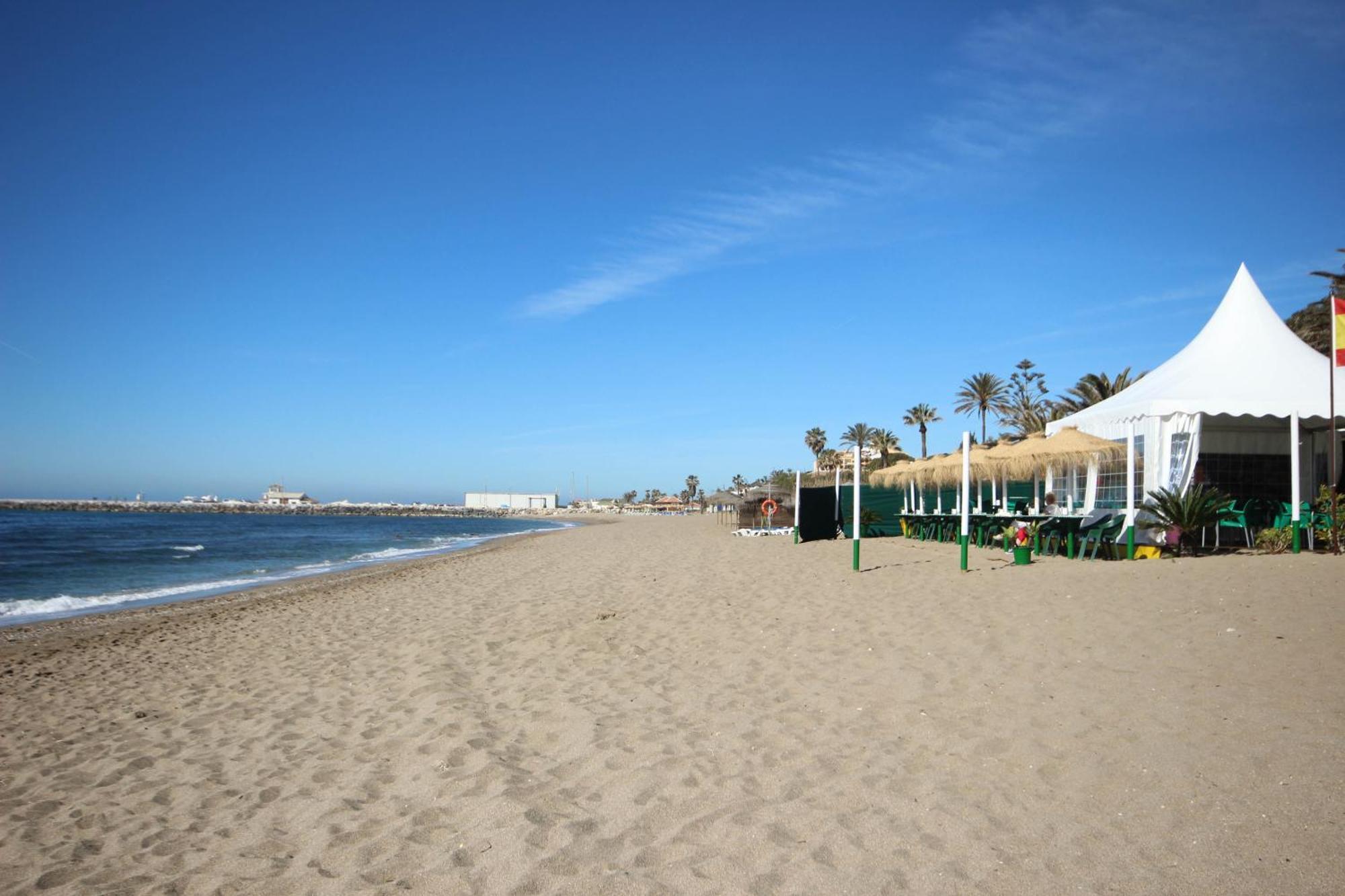 Luxury Ground Floor Apt - 300 M To Cabopino Golf Marbella Eksteriør billede